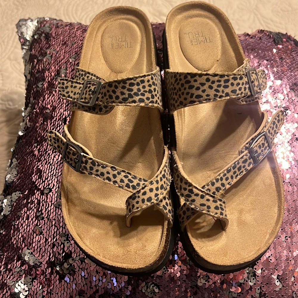 Time and Tru sandals
